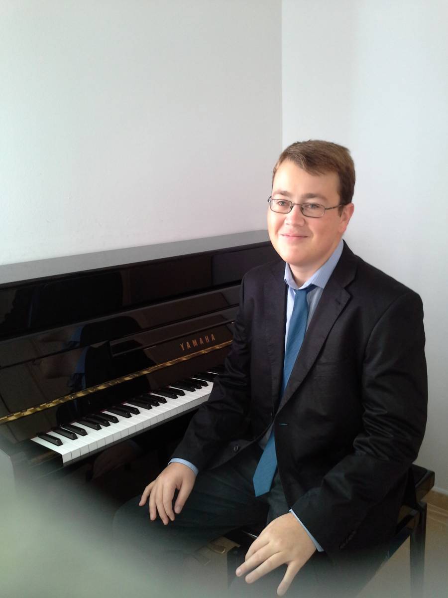 Christian Ramos, Pianista