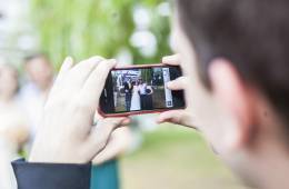 Fotos, bodas y redes sociales: ventajas